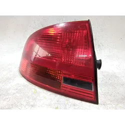 PILOTO TRASERO IZQUIERDO 965037 