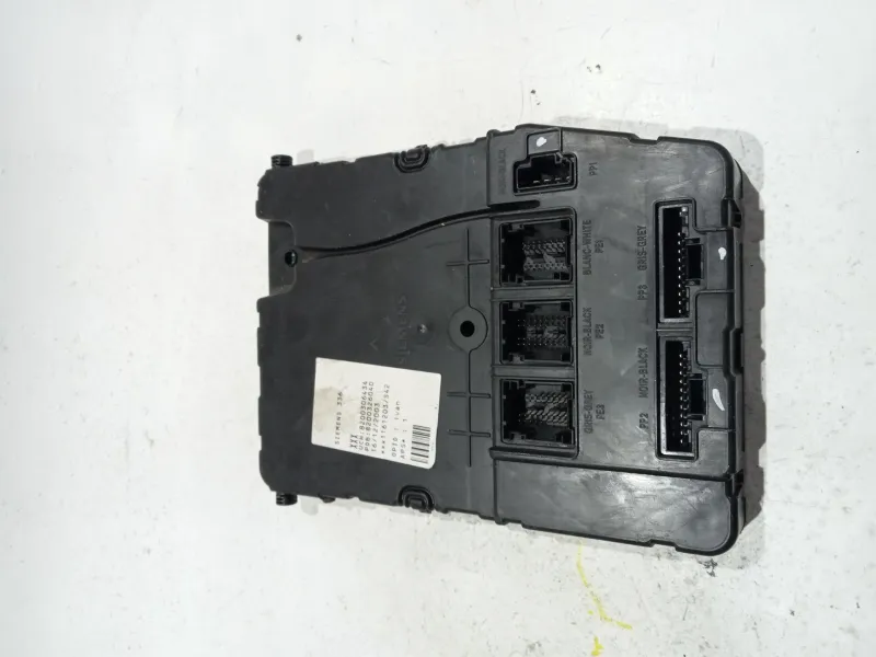 Recambio de modulo electronico para renault megane ii (bm0/1_, cm0/1_) 1.5 dci referencia OEM IAM 8200306434  