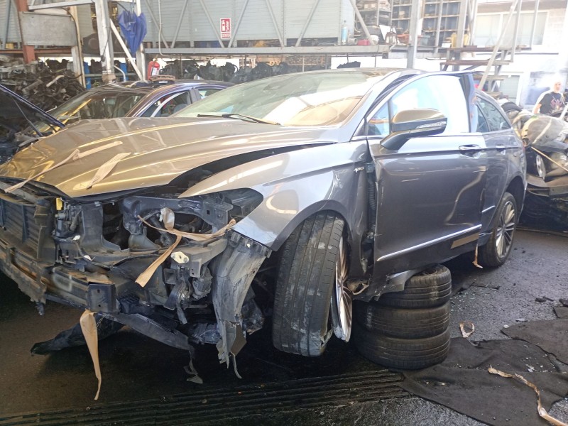 ford mondeo v sedán (cd) del año 2017