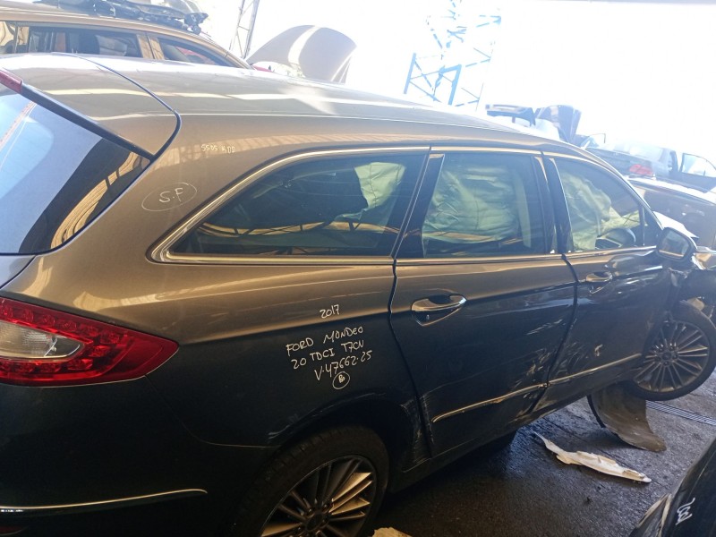 ford mondeo v sedán (cd) del año 2017