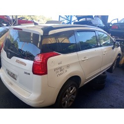 peugeot 5008 (09.2009) del año 2012