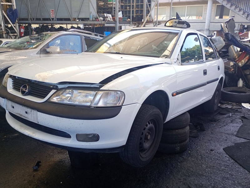 opel vectra b hatchback (j96) del año 1996