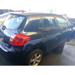 toyota auris (_e15_) del año 2007