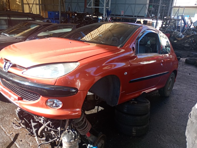 peugeot 206 (1998) del año 1999