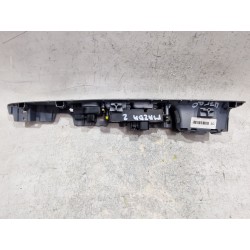 Recambio de mando elevalunas delantero izquierdo para mazda 2 (dy) 1.4 cd referencia OEM IAM 05074535  