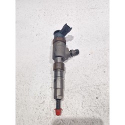 Recambio de inyector para peugeot 208 1.6 hdi referencia OEM IAM 0445110340  