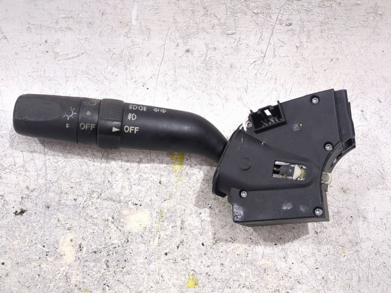 Recambio de mando intermitentes para mazda 2 (dy) 1.4 cd referencia OEM IAM 01142510  