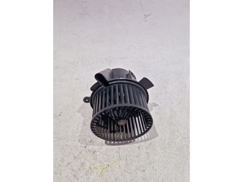 Recambio de motor calefaccion para citroën c4 berlina (06.2004) 1.6 hdi referencia OEM IAM B9506PF2  