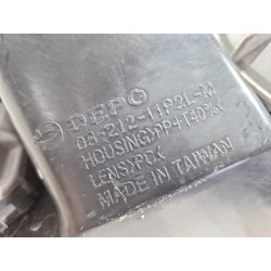 Recambio de faro delantero izquierdo para toyota avensis (_t25_) 2.0 d-4d (adt250_) referencia OEM IAM 0821211P2LM  