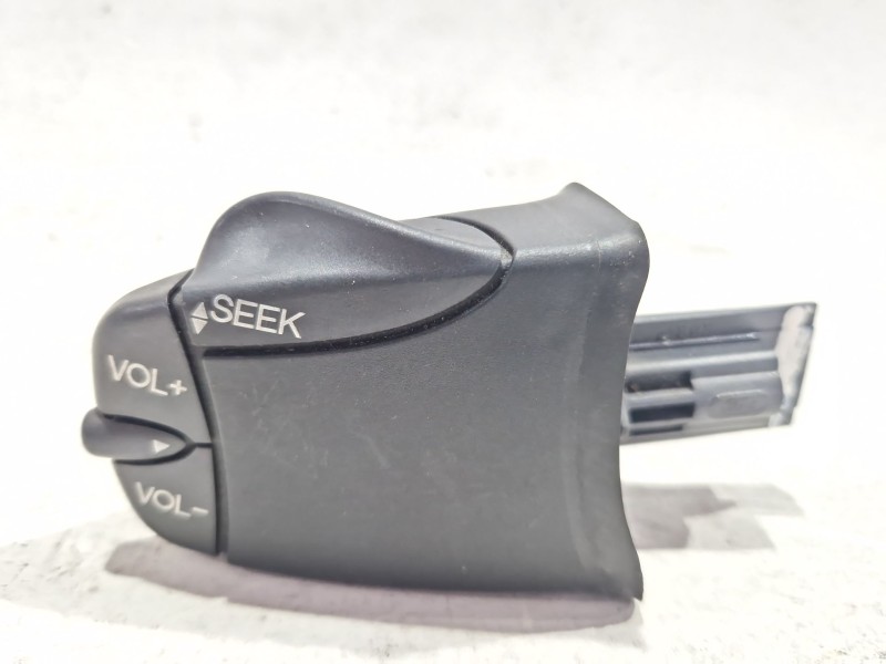 Recambio de mando volante para ford mondeo iii sedán (b4y) 2.0 tdci referencia OEM IAM 98AB14K147AC  