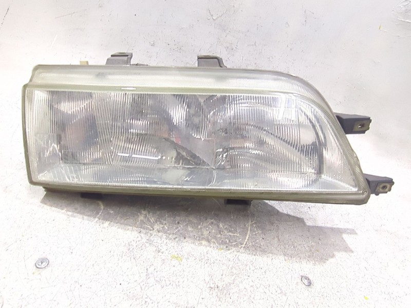 Recambio de faro delantero derecho para rover 200 fastback (xw) 214 gsi/si referencia OEM IAM 8820022  