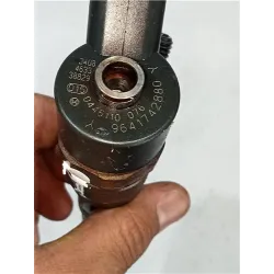 Recambio de inyector para citroën xantia berlina (1998) 2.0 hdi 90 referencia OEM IAM 9641742880 0445110076  