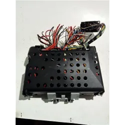 Recambio de caja fusibles/rele para opel astra g berlina di referencia OEM IAM 24412497  