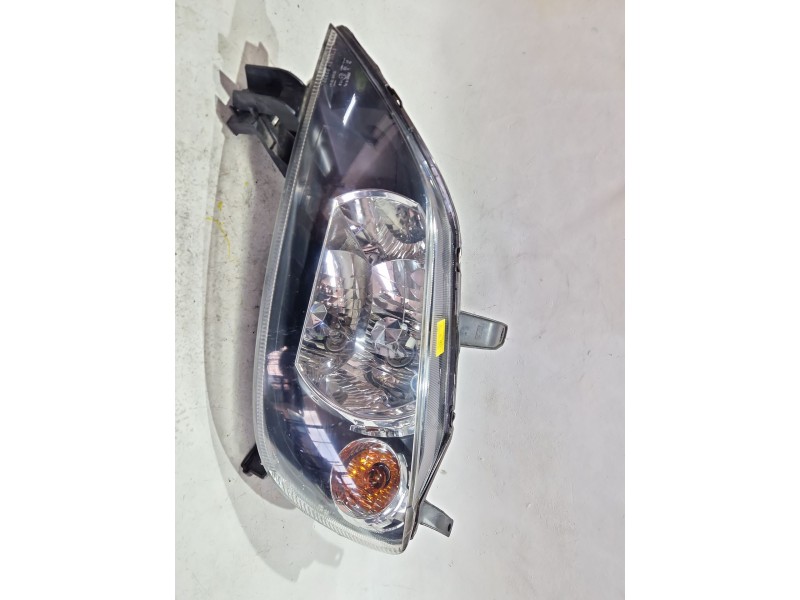 Recambio de faro delantero izquierdo para mazda 2 (dy) 1.4 cd referencia OEM IAM 3M7113W030  