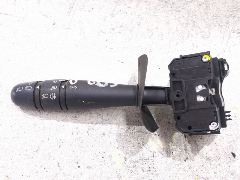 Recambio de mando intermitentes para renault clio ii (bb_, cb_) 1.5 dci (b/cb07) referencia OEM IAM VALEO6166  