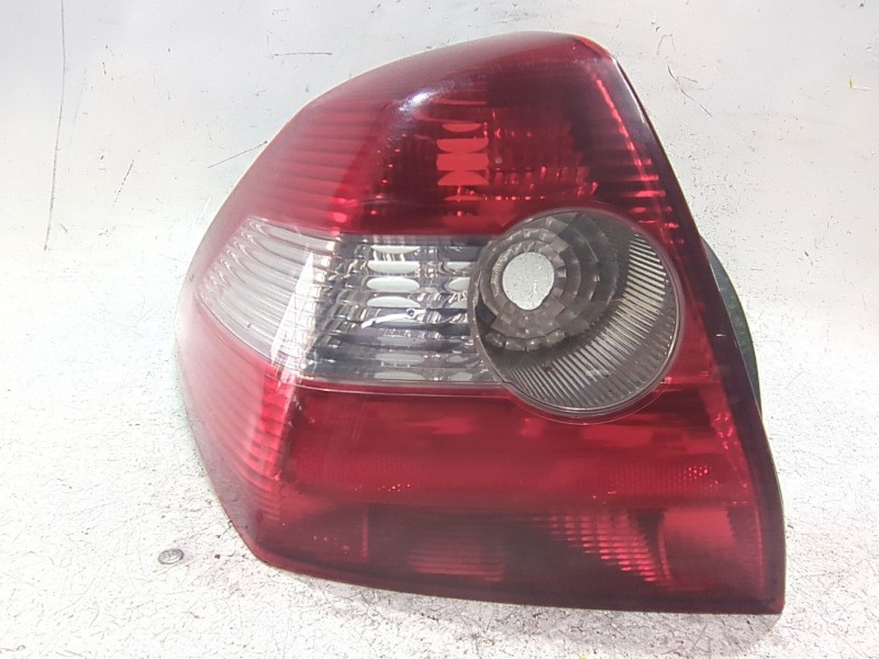 Recambio de piloto trasero izquierdo para renault megane ii sedán (lm0/1_) 1.5 dci referencia OEM IAM   