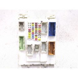 CAJA RELES / FUSIBLES E11A002236 