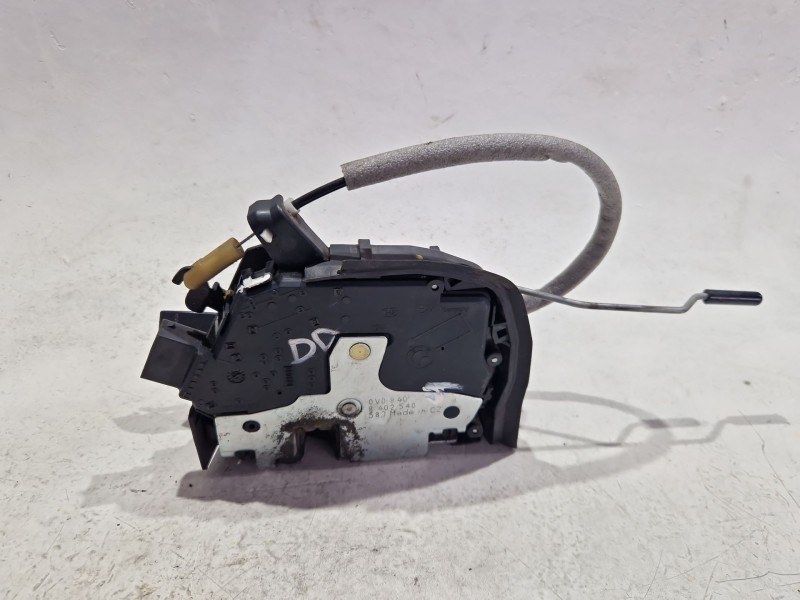 Recambio de cerradura puerta delantera derecha para bmw x5 (e53) 3.0 d referencia OEM IAM 8402540  