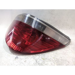 Recambio de piloto trasero derecho para bmw 5 (e60) 530 d referencia OEM IAM 7165738 158070  