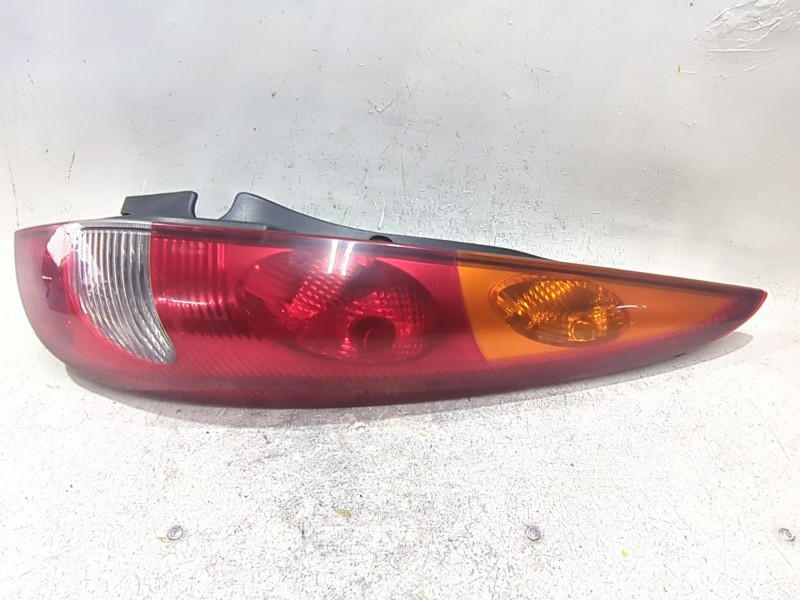 Recambio de piloto trasero derecho para nissan almera ii (n16) 2.2 di referencia OEM IAM   