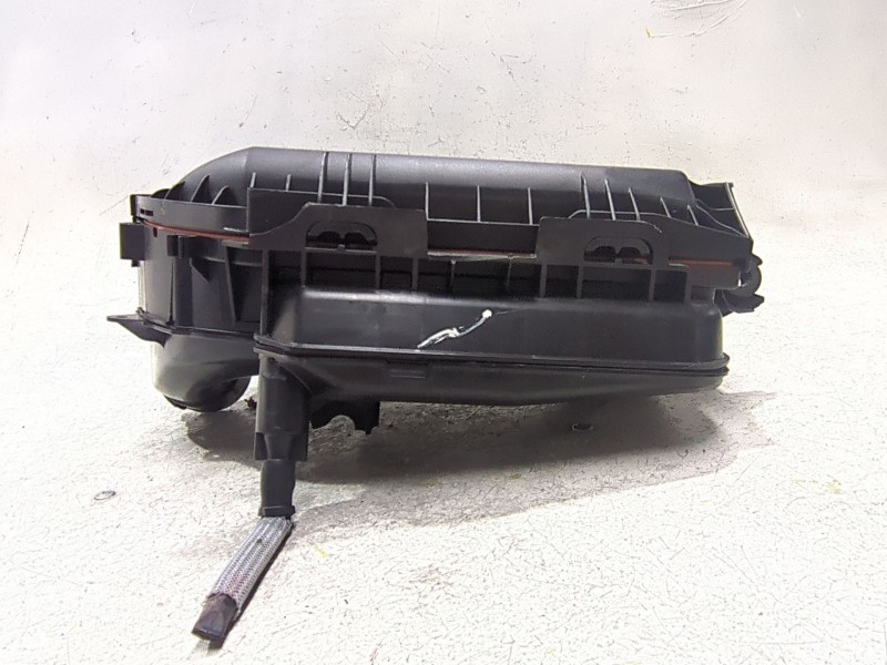 Recambio de soporte filtro aire para peugeot 208 1.6 hdi referencia OEM IAM 81067R 9673061080  