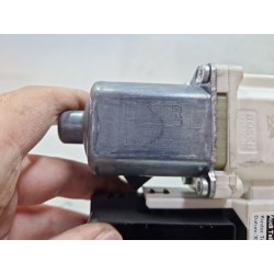 Recambio de motor elevalunas delantero derecho para audi a3 (8p1) 2.0 fsi referencia OEM IAM E840311202  