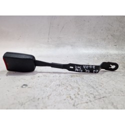 Recambio de enganche cinturon para volkswagen polo iii (6n1) 64 1.9 sdi referencia OEM IAM 5E0857755FCN  