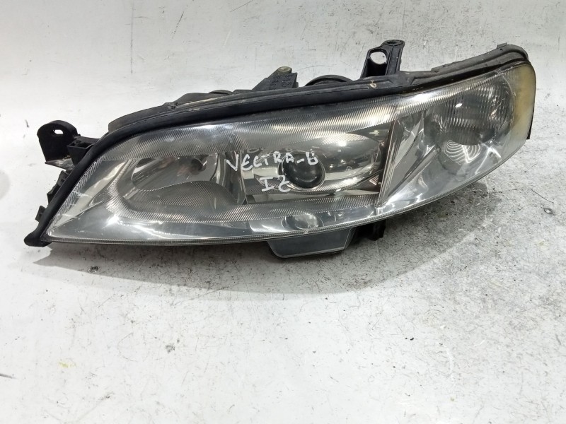 Recambio de faro delantero izquierdo para opel vectra b (j96) 2.0 dti 16v (f19) referencia OEM IAM 1307022293  