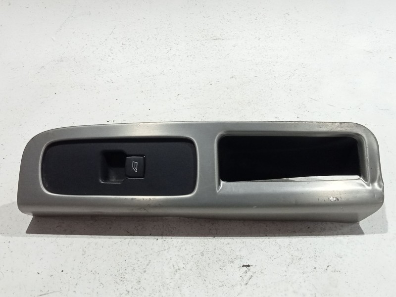 Recambio de mando elevalunas delantero derecho para volvo c30 (533) 2.0 d referencia OEM IAM 30774162  