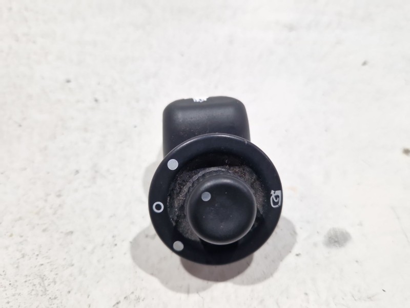 Recambio de mando volante para renault grand scénic ii (jm0/1_) 2.0 dci (jm1k) referencia OEM IAM   