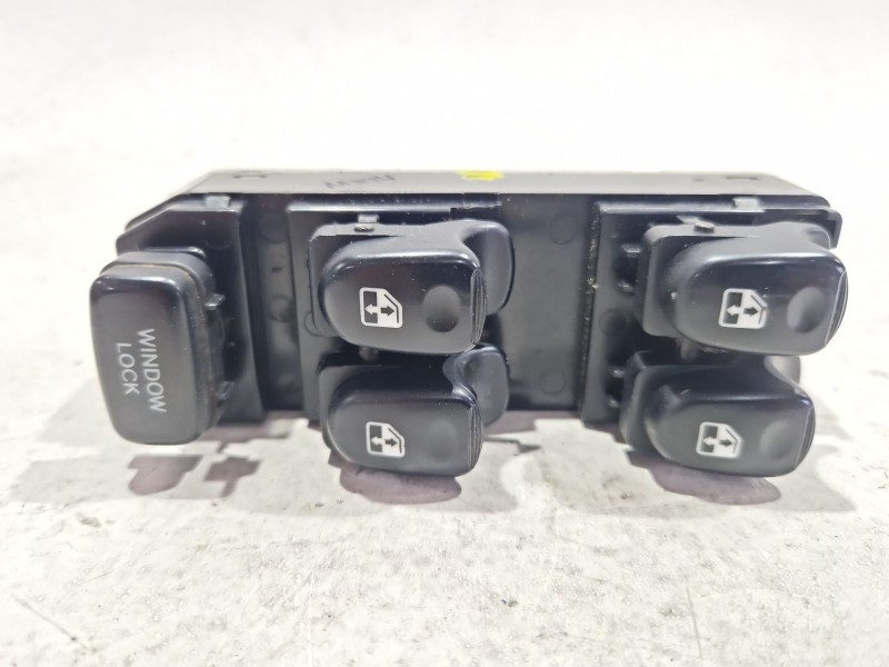 Recambio de mando elevalunas delantero izquierdo para hyundai accent iv (rb) 1.4 referencia OEM IAM   