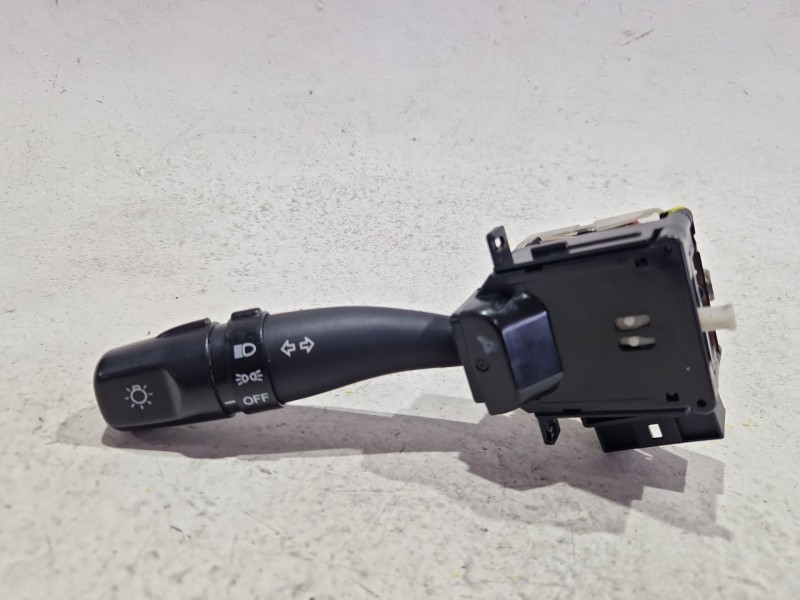 Recambio de mando intermitentes para hyundai accent iv (rb) 1.4 referencia OEM IAM   