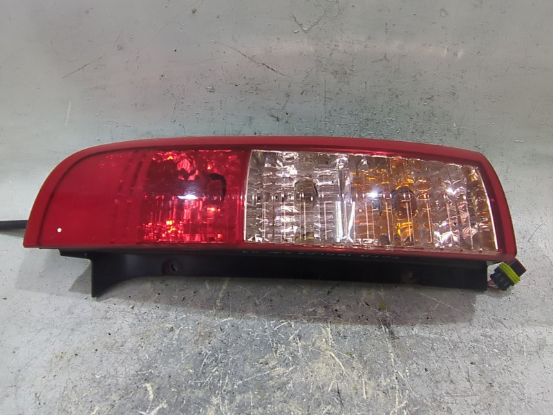 Recambio de piloto trasero izquierdo para tata indigo marina (4_v2) 1.4 referencia OEM IAM 18770100L  