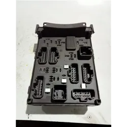 Recambio de caja fusibles/rele para renault laguna ii (bg0)(2001) 1.9 dci (bg0g) referencia OEM IAM 518002209  