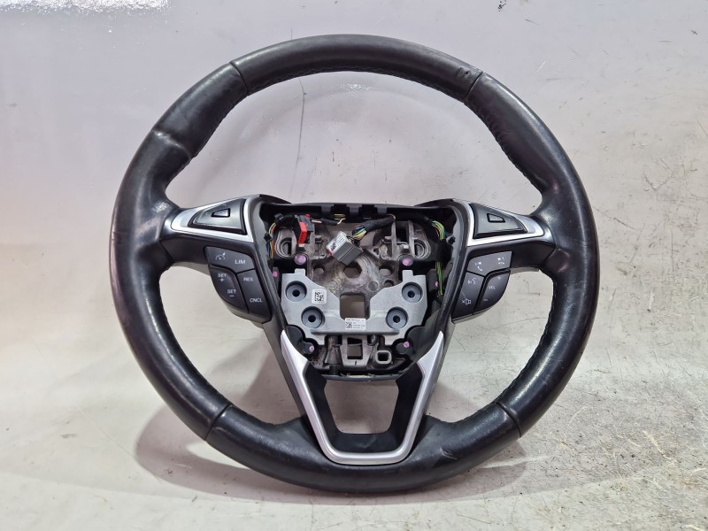 Recambio de volante para ford mondeo v sedán (cd) 2.0 tdci referencia OEM IAM 308167100D52AG  