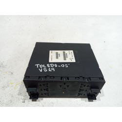 Recambio de caja reles / fusibles para volkswagen golf v (1k1) 1.9 tdi referencia OEM IAM 1K0937049S  