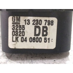 Recambio de mando luces para opel vectra c berlina (2002) 1.9 cdti referencia OEM IAM 13230798  