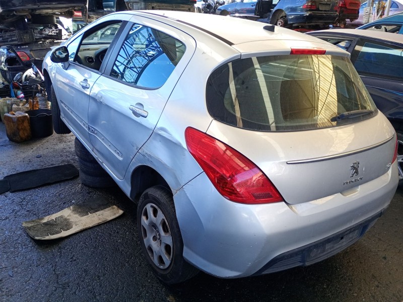 PEUGEOT 308 (2007)