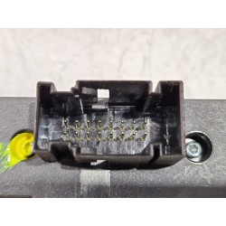 Recambio de boton emergencia para opel zafira / zafira family b (a05) 1.9 cdti (m75) referencia OEM IAM 13100105  