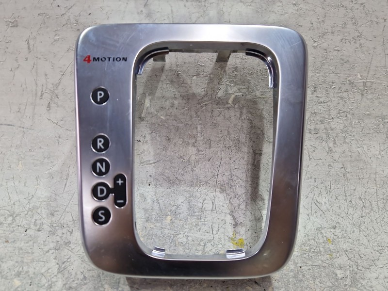 Recambio de guarnecidos palanca cambio para volkswagen tiguan (5n_) 2.0 tdi 4motion referencia OEM IAM 5N1713203 4400001226N  