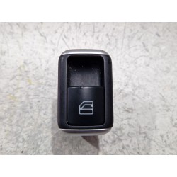 MANDO ELEVALUNAS DELANTERO DERECHO A2049058102 