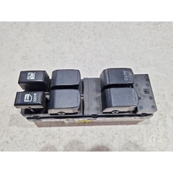 MANDO ELEVALUNAS DELANTERO IZQUIERDO 64J200887T 