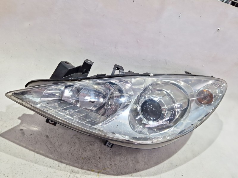 Recambio de faro delantero izquierdo para peugeot 307 (3a/c) 1.6 hdi referencia OEM IAM 5501137L  