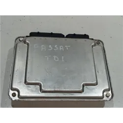 Recambio de centralita inyeccion para volkswagen passat berlina (3b2)(1996) 1.9 tdi referencia OEM IAM 038906019DS EDC15P+  