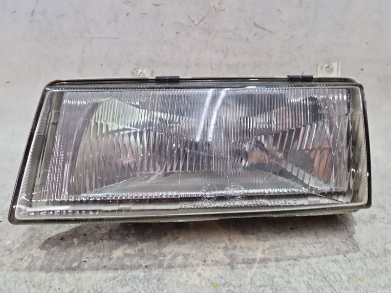 Recambio de faro delantero izquierdo para skoda felicia i (6u1) 1.9 d referencia OEM IAM 301246147 24614900  