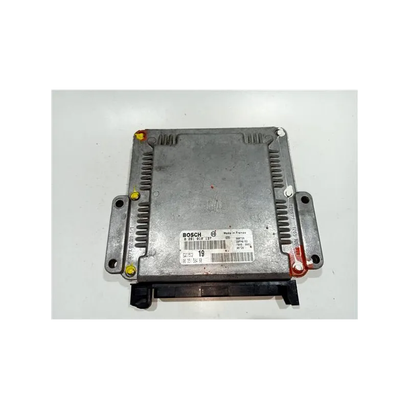 Recambio de centralita inyeccion para citroën xsara 2.0 hdi referencia OEM IAM 0281010137  