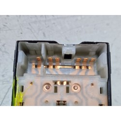 Recambio de mando elevalunas delantero izquierdo para nissan micra iii (k12) 1.2 16v referencia OEM IAM   