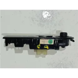 Recambio de botonera puerta delantera izquierda para renault clio iv (2012) business gasolina / gpl] referencia OEM IAM 80961236