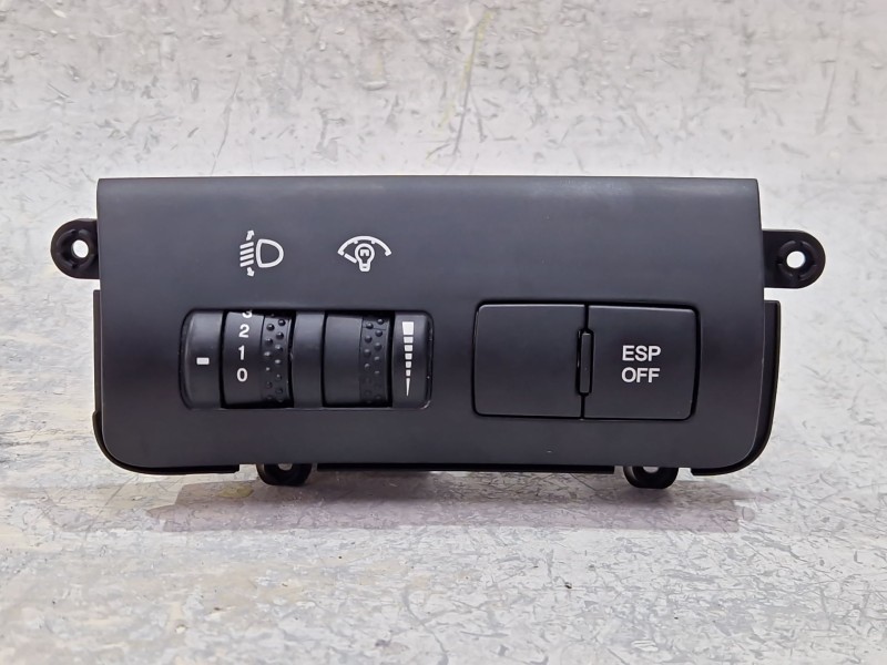 Recambio de mando multifuncion para kia cee´d hatchback (ed) 1.6 crdi 115 referencia OEM IAM 933001H000EQ  