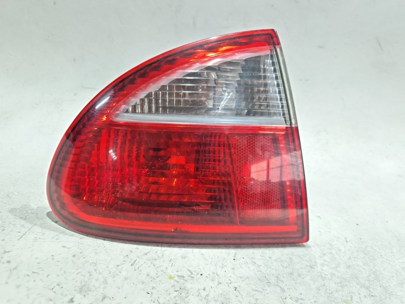 Recambio de piloto trasero izquierdo para seat leon (1m1) 1.6 16 v referencia OEM IAM 1M6945111  